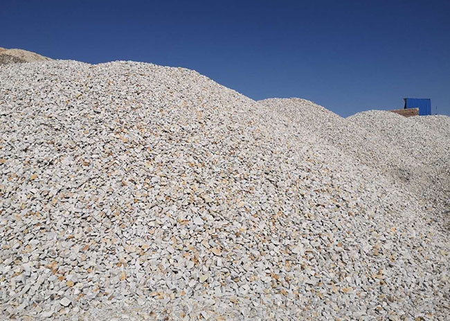 海南求购除锈石英砂多少钱一吨